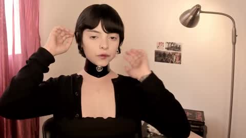 katsuro online show from February 26, 2025, 5:50 pm