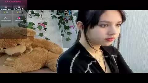 Kate online show from March 10, 2025, 3:34 am