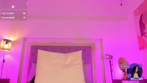 katte_hood_ online show from March 10, 2025, 7:32 am