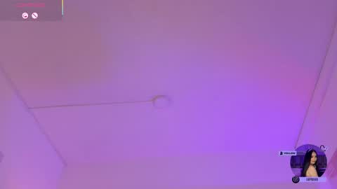 katte_hood_ online show from March 11, 2025, 4:43 am