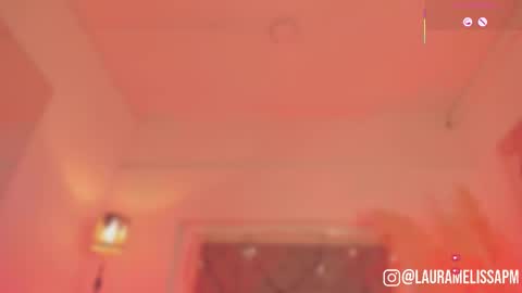 katte_hood_ online show from October 11, 2025, 4:55 am