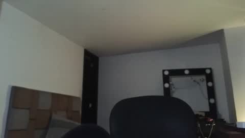 Luu sell online show from December 3, 2024, 8:49 am