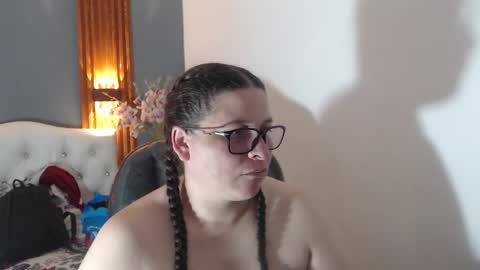 katty online show from February 13, 2026, 10:22 am