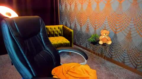Katty online show from June 9, 2026, 6:19 pm