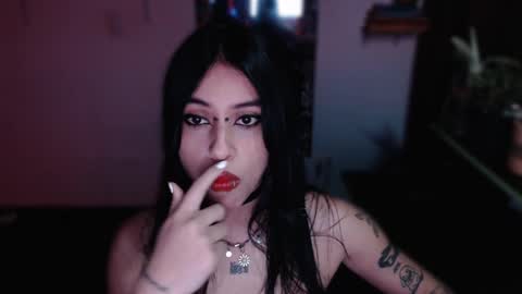 Snapshot of kattze chatting on February 22, 2025, 12:49 am      online show from February 22, 2025, 12:49 am
