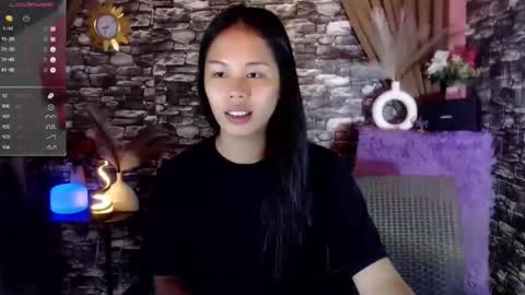 Camilla online show from December 1, 2025, 7:24 am