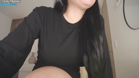  K a t  y  online show from March 2, 2026, 10:11 am