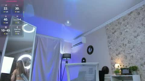 Kate online show from April 18, 2026, 9:24 am