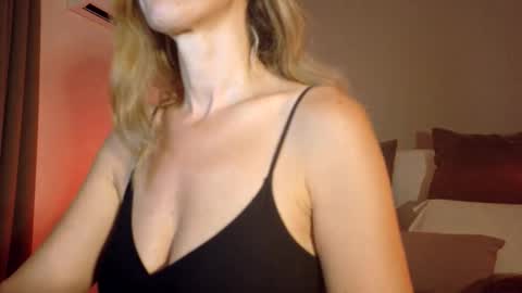 Snapshot of katy_mmm chatting on May 30, 2026, 11:02 pm Katy online show from May 30, 2026, 11:02 pm
