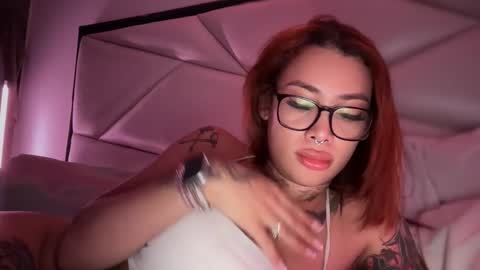 Emily online show from September 24, 2025, 11:52 pm