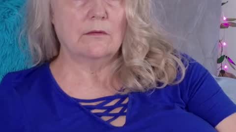 katy_nicole online show from April 17, 2026, 7:28 pm