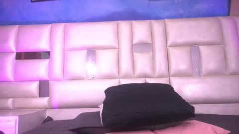 Katy online show from September 19, 2025, 11:55 am