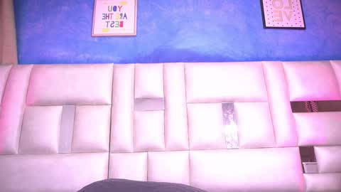 Katy online show from September 22, 2025, 11:56 am