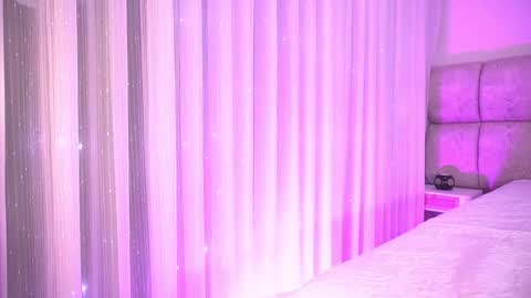 Katy online show from November 19, 2025, 12:27 pm