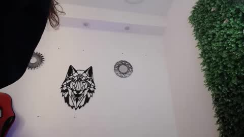 Katy Van online show from December 19, 2025, 9:22 pm