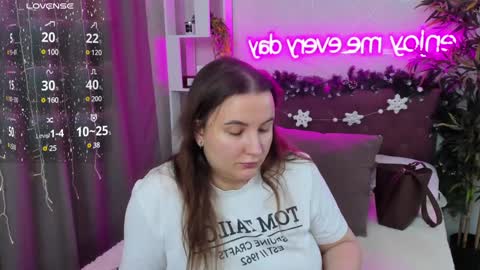 Kate online show from January 11, 2025, 4:27 am