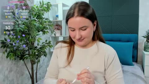 Kate online show from February 15, 2025, 5:41 am