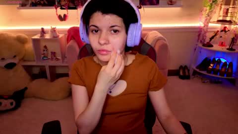 Katya online show from April 20, 2026, 12:19 pm