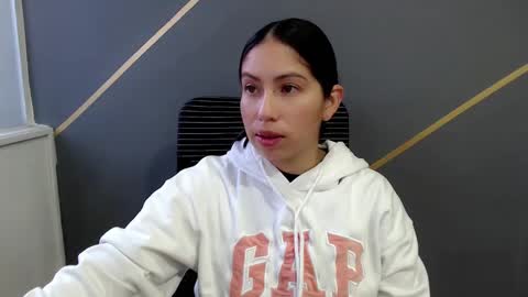 KATY online show from December 10, 2024, 11:00 am