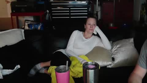 katycouple2003 online show from December 28, 2024, 4:41 am