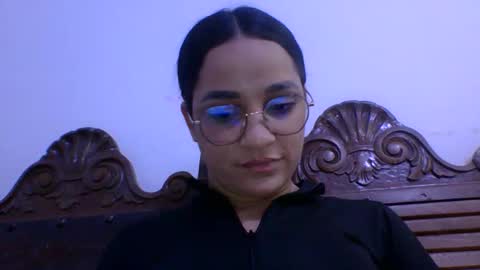 Katy online show from April 18, 2026, 1:20 am