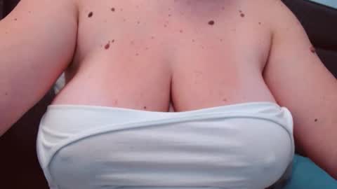 Katy online show from September 19, 2025, 5:09 am