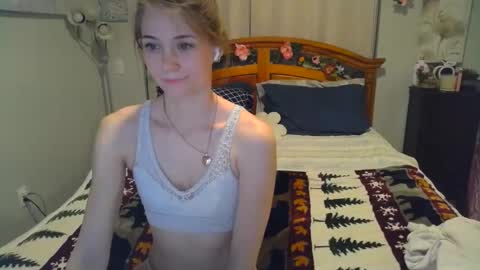 Snapshot of katynowhere chatting on January 17, 2025, 1:47 am Katy online show from January 17, 2025, 1:47 am