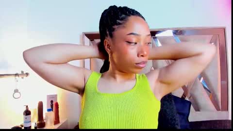 katyortiz online show from March 25, 2026, 11:49 am