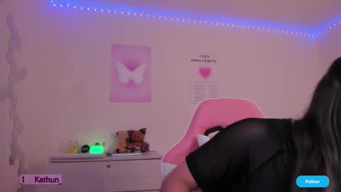 Katy online show from February 18, 2026, 11:55 pm