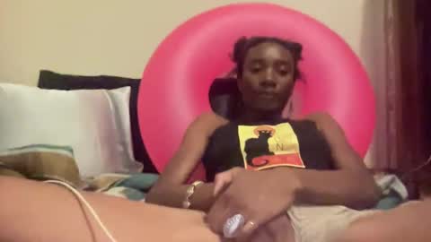 kawaiistrfkr online show from September 25, 2025, 6:22 pm