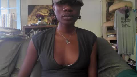 kawaiistrfkr online show from March 3, 2026, 1:34 am