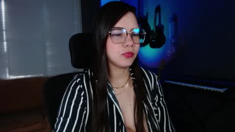 Kay online show from January 19, 2025, 7:04 pm