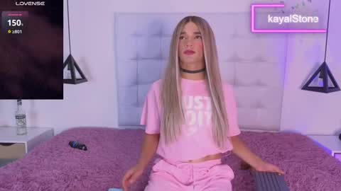 Snapshot of kayalstone chatting on March 1, 2025, 9:18 am Cattleya stone online show from March 1, 2025, 9:18 am