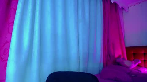 kayla_sexx online show from November 2, 2025, 2:03 am