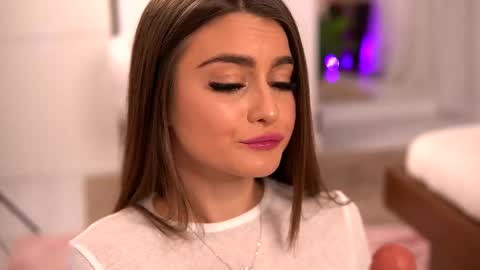 kaylabray online show from March 1, 2025, 4:26 am