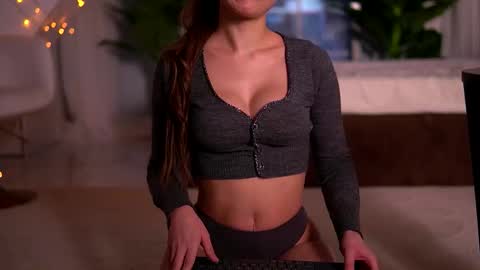 kaylabray online show from February 15, 2026, 5:15 am