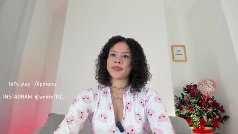 INSTAGRAM AND TW 11kayle online show from February 16, 2026, 1:02 am