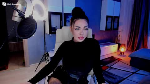 kaylee online show from December 4, 2024, 4:27 pm