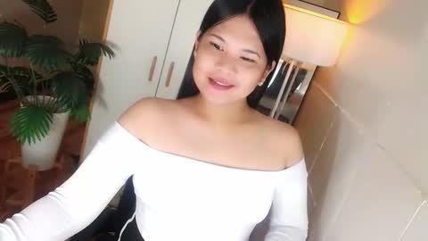 Y O U R        F U T U R E       K A Y L E E  online show from January 13, 2026, 5:51 pm