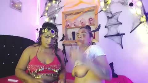 kaylie and dakota  online show from November 1, 2025, 12:34 am