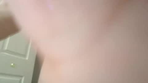 kayluvs88 online show from November 5, 2025, 1:33 pm