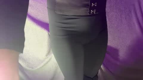 Snapshot of kayorkatie chatting on February 11, 2025, 1:51 pm katie online show from February 11, 2025, 1:51 pm