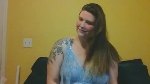 Snapshot of kaytiebird96 chatting on September 24, 2025, 6:33 pm Katie Bird online show from September 24, 2025, 6:33 pm