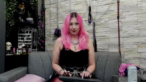 Miss Kazia online show from February 5, 2025, 10:55 pm