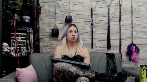 Miss Kazia online show from December 15, 2025, 12:48 am