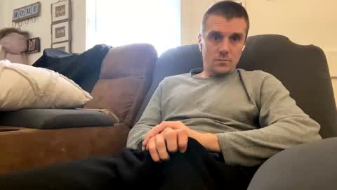 Snapshot of kcdowdy90 chatting on February 5, 2025, 2:48 pm rowdy6969 online show from February 5, 2025, 2:48 pm