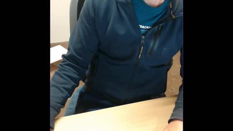 kcirt17225058 online show from October 8, 2025, 7:39 am