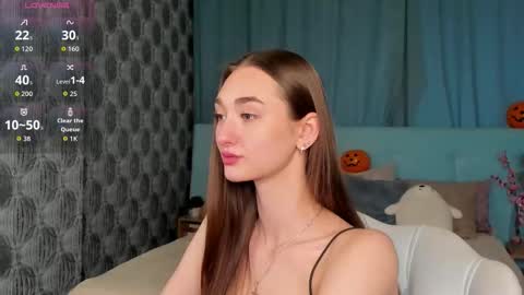 Snapshot of ke1ly_powell chatting on October 22, 2025, 9:31 am Kelly GMT 2 Su We Th Fr Sa 0300AM-09-00AM online show from October 22, 2025, 9:31 am