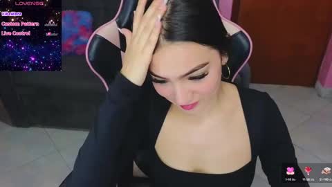 keeiity_moon online show from March 7, 2025, 2:12 pm