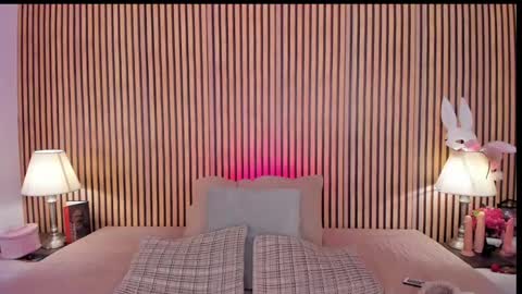 keeyla stone online show from January 12, 2026, 10:59 pm